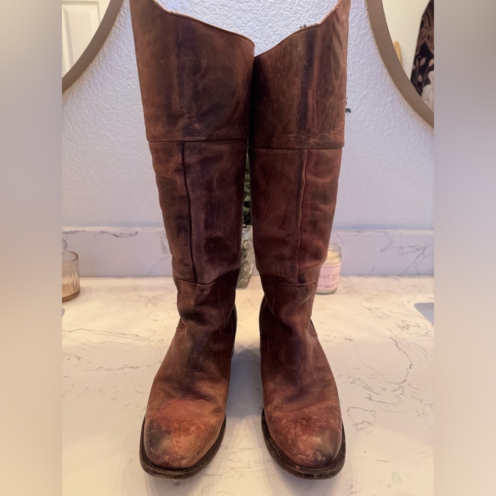 Freebird Sabl Sz 7 GUC.